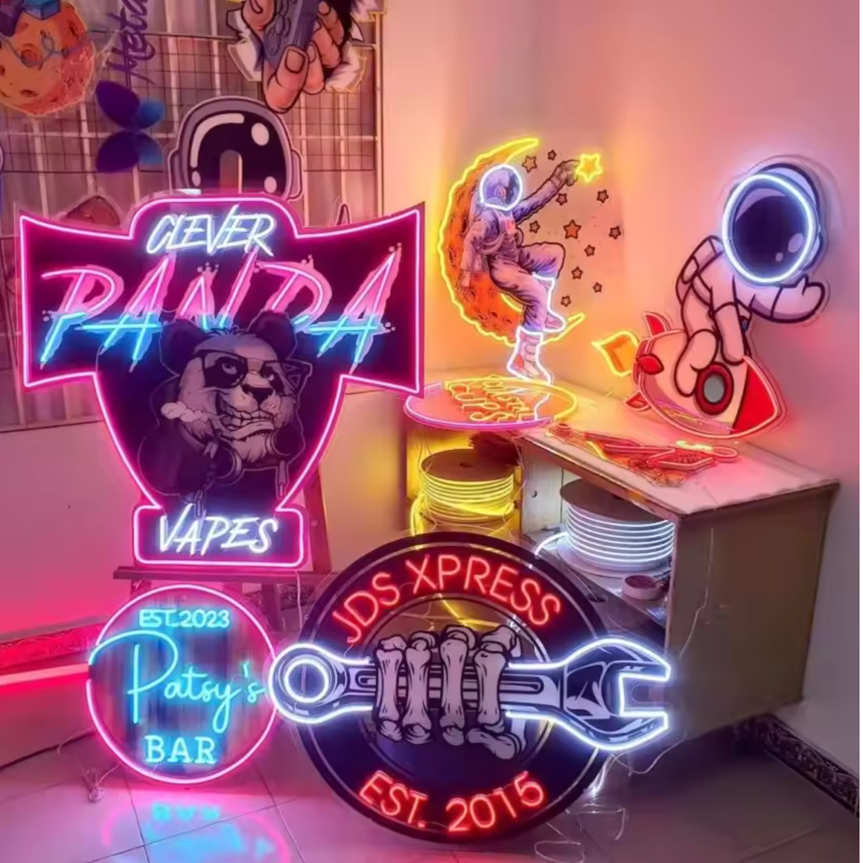Custom LED Neon Sign with Clea - Neon Sign Custom Led บทวิจารณ์และราคา