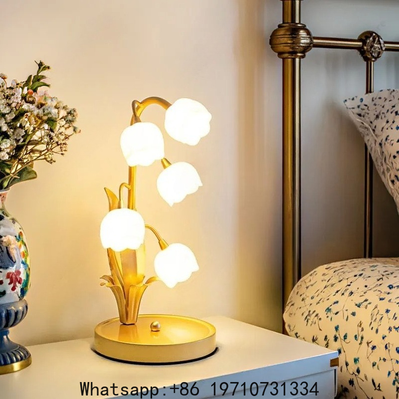 LED Flower Table Lamp Creative - Decor Lighting Cy บทวิจารณ์และราคา